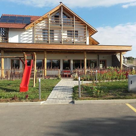 Guest House Eco Vila Mila Рогашка Слатина Экстерьер фото