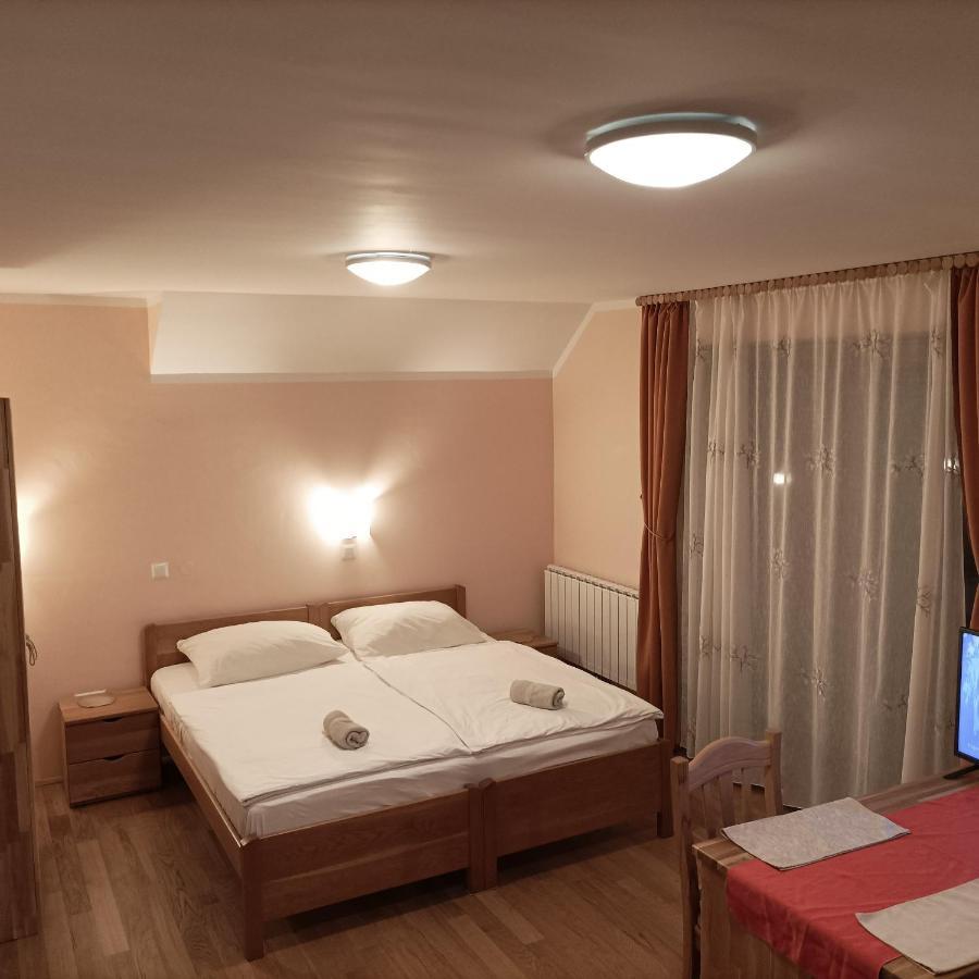 Guest House Eco Vila Mila Рогашка Слатина Экстерьер фото