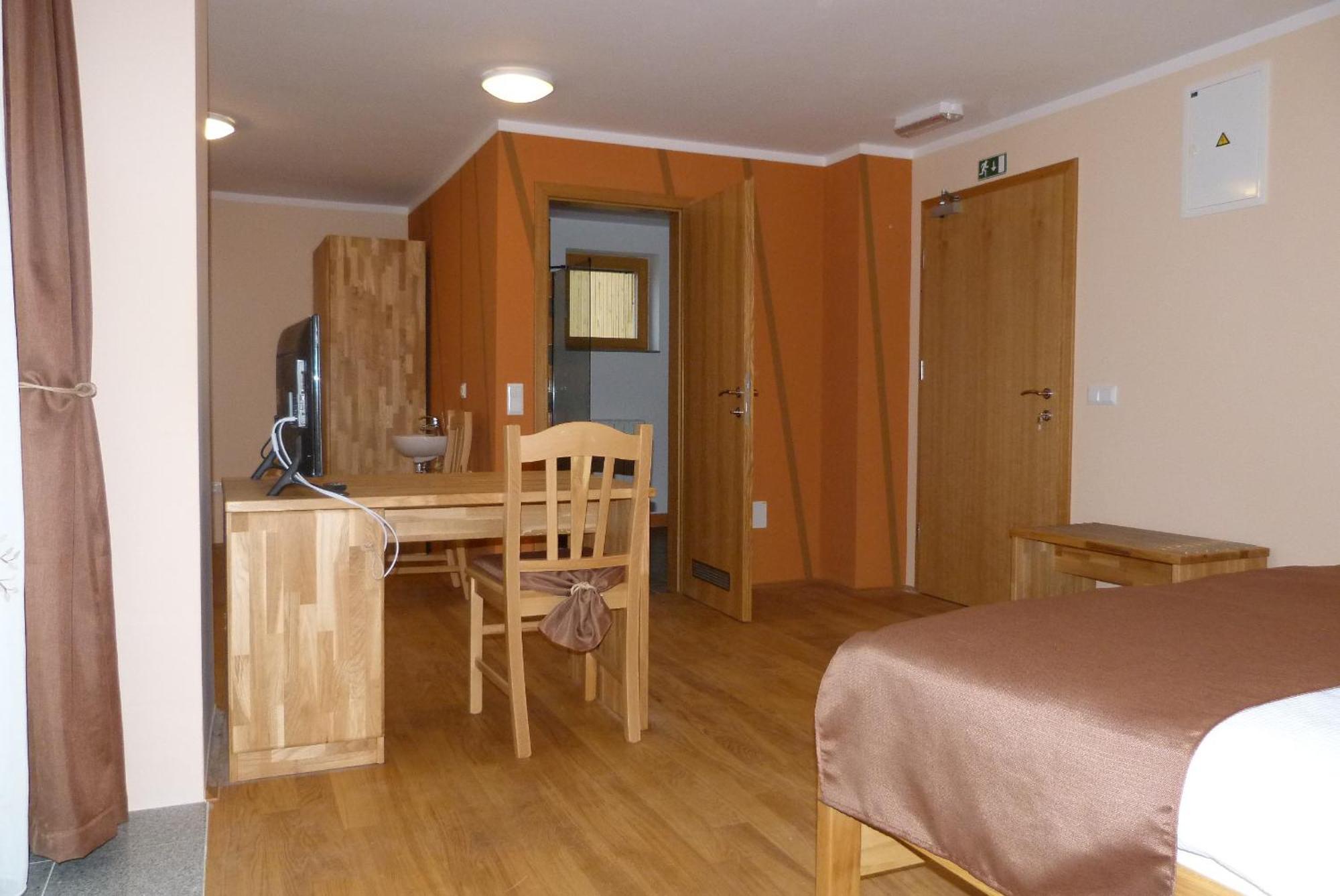 Guest House Eco Vila Mila Рогашка Слатина Номер фото