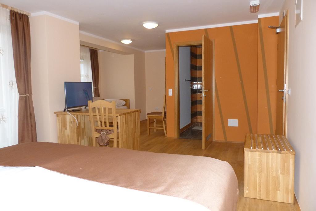 Guest House Eco Vila Mila Рогашка Слатина Экстерьер фото